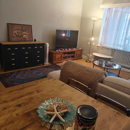 Apartment Cozy By The Isopuisto Park *